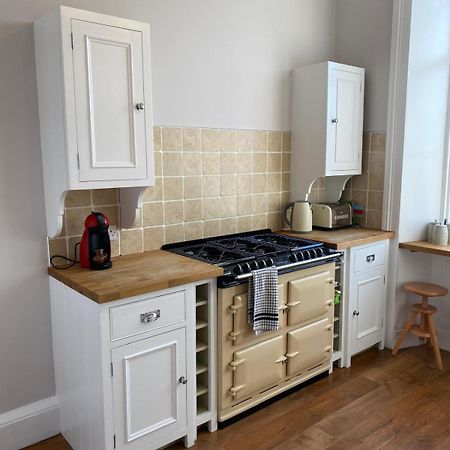 Beautiful & Bright 2 Bed Flat Murrayfield إدنبرة المظهر الخارجي الصورة